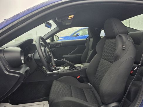 Used 2023 Toyota GR86 w/ ALL Weather Mat Package (TMS) image 8