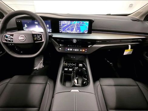 New 2025 Nissan Murano SL image 6