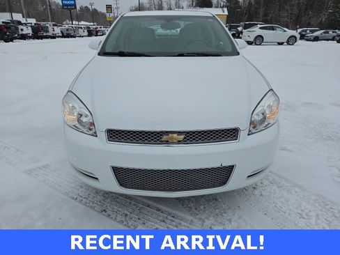 Used 2014 Chevrolet Impala LT w/ LT Sunroof Package image 3