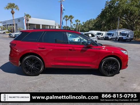 Used 2024 Lincoln Corsair Reserve w/ Equipment Group 201A AWD/4WD image 2