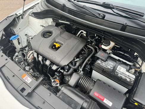 Used 2020 Kia Soul S FWD image 17