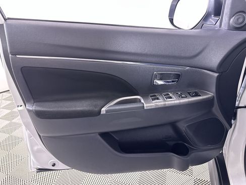 Used 2019 Mitsubishi Outlander Sport ES image 59