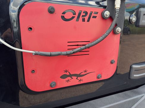 Used 2013 Jeep Wrangler Rubicon AWD/4WD image 17