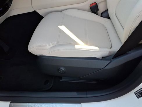 New 2026 Mercedes-Benz GLC 300 4MATIC image 15