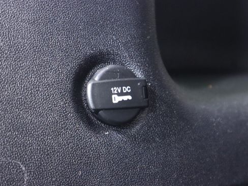 Used 2019 Dodge Journey Crossroad w/ Driver Convenience Group AWD/4WD image 31