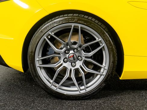 Used 2025 Chevrolet Corvette Z06 image 6