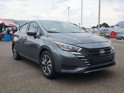 New 2025 Nissan Versa SV w/ Trunk Package image 4