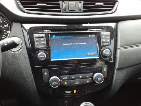 Used 2017 Nissan Rogue SL w/ SL HEV Premium Package AWD/4WD image 15