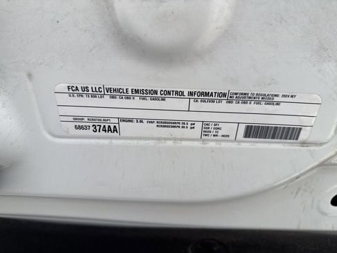 Used 2024 Jeep Wagoneer L Series II w/ Flexible Seating Group image 26