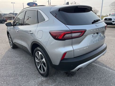 Used 2024 Ford Escape Platinum image 7