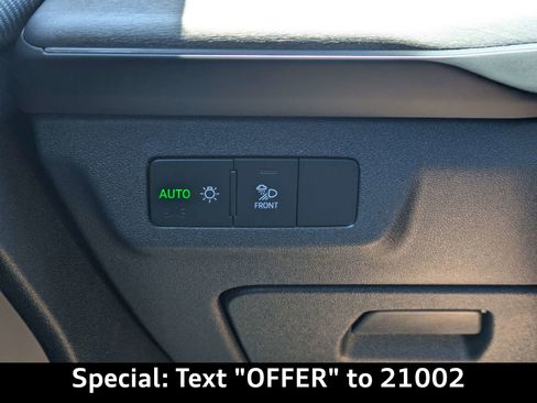 Certified 2026 Audi Q3 quattro 2.0T w/ 20" Wheel Package AWD/4WD image 28