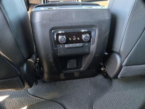 New 2026 GMC Yukon Denali w/ Sun & Power Step Package image 42