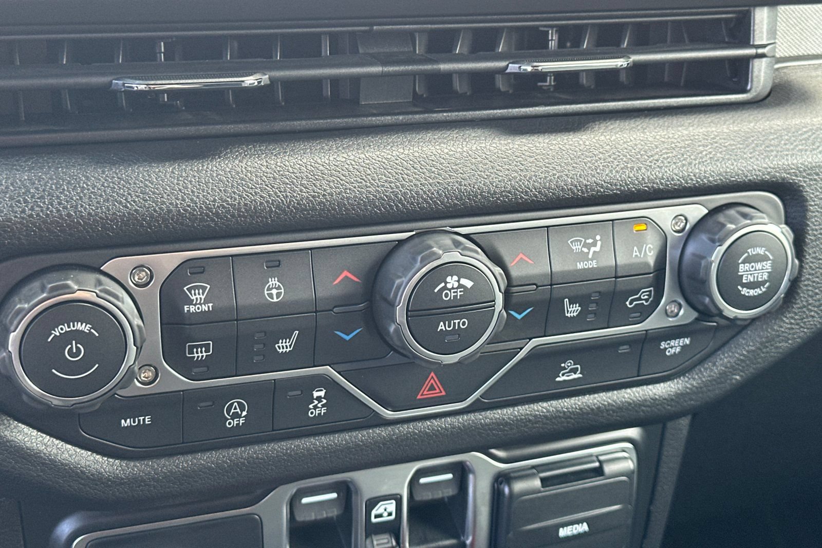 New 2026 Jeep Wrangler Unlimited Sport AWD/4WD image 20