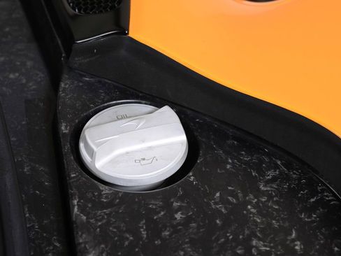 Used 2023 McLaren GT image 21