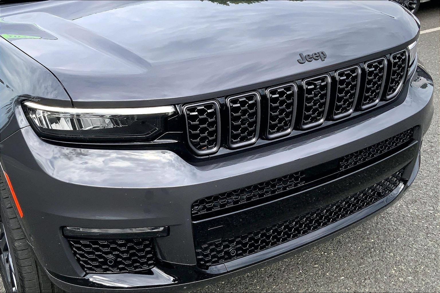 Certified 2025 Jeep Grand Cherokee L Summit AWD/4WD image 29