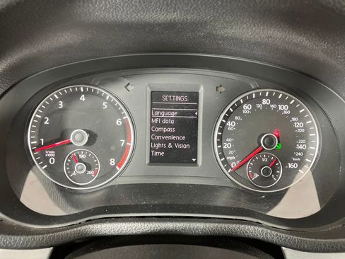 Used 2012 Volkswagen Passat 2.5 SE image 19