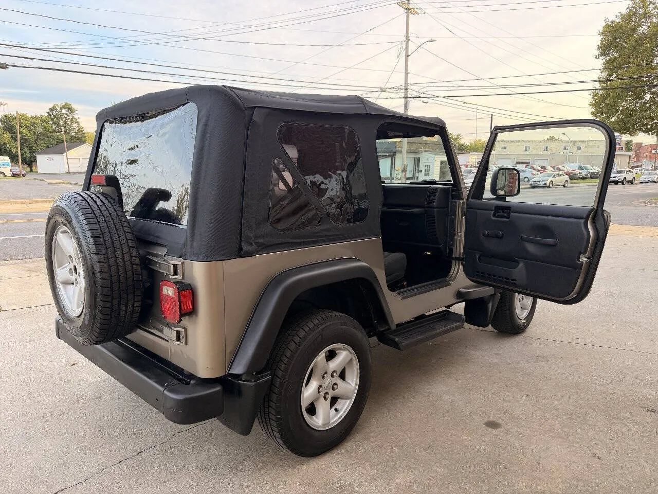 Used 2004 Jeep Wrangler X w/ Wheel Plus Group AWD/4WD image 27
