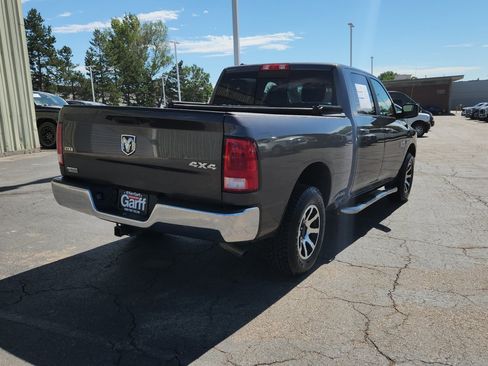 Used 2019 RAM 1500 Classic SLT AWD/4WD image 10