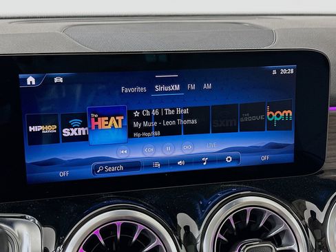 New 2026 Mercedes-Benz GLB 250 image 15