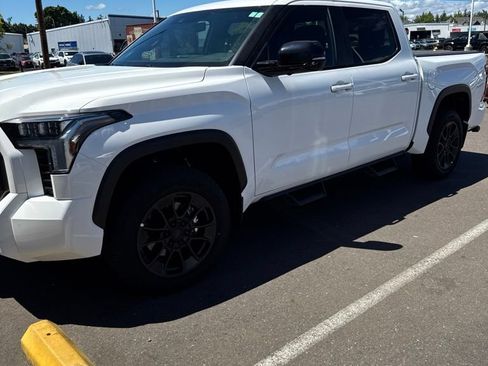 Used 2025 Toyota Tundra Limited w/ TRD Off-Road Package AWD/4WD image 1