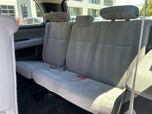 Used 2014 Toyota Sequoia SR5 AWD/4WD image 29