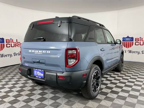 New 2025 Ford Bronco Sport Outer Banks image 3