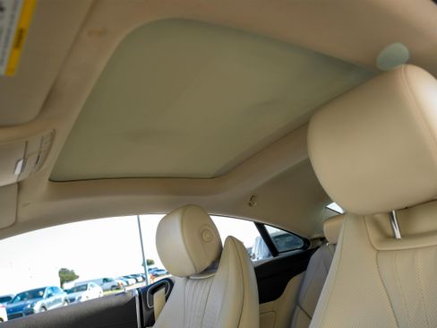 Used 2019 Mercedes-Benz E 450 Coupe w/ AMG Line Package image 4