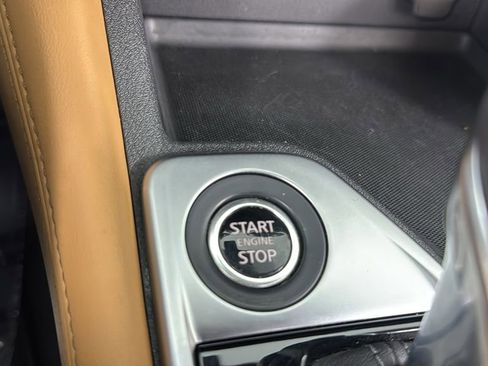 Used 2023 Nissan Sentra SV w/ SV Premium Package image 21