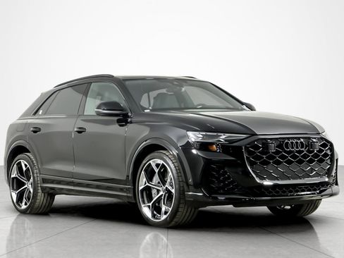 Used 2025 Audi RS Q8 performance image 7