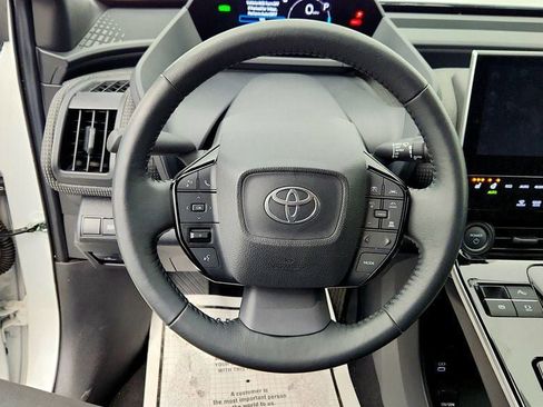 Used 2024 Toyota bZ4X AWD image 14