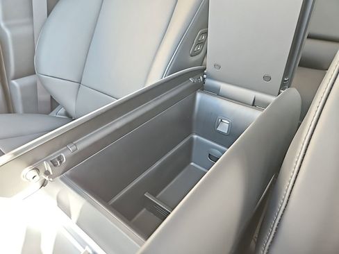 New 2026 Hyundai Ioniq 9 SEL image 20