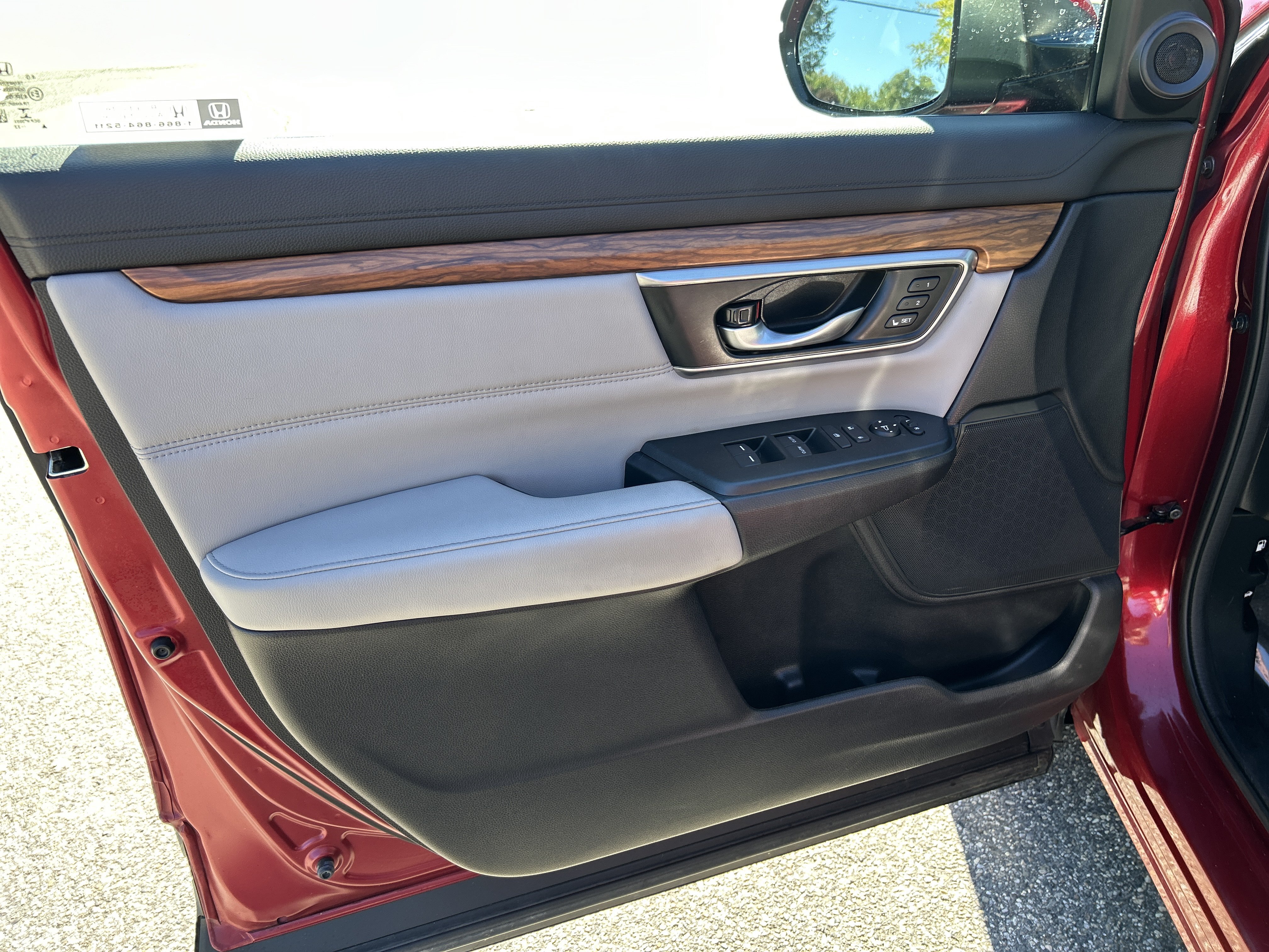 Used 2022 Honda CR-V EX-L image 15