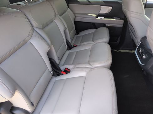Certified 2025 Ford Expedition Max Active RWD image 35