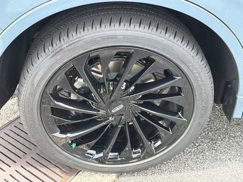 New 2026 Lincoln Aviator Reserve AWD/4WD image 17