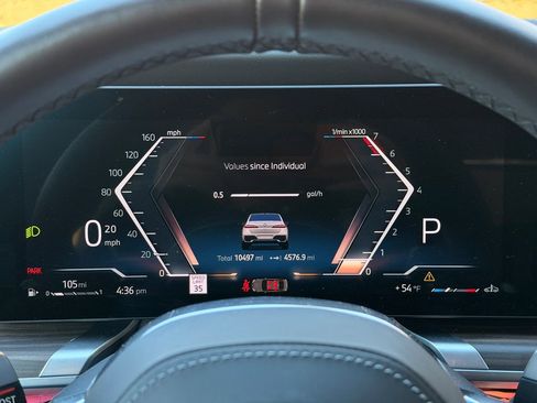 Used 2023 BMW 760i xDrive image 16