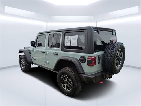 Used 2024 Jeep Wrangler Unlimited Rubicon image 5