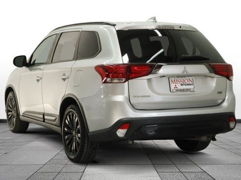 Used 2020 Mitsubishi Outlander LE FWD image 5