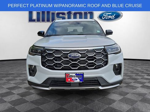 Used 2026 Ford Explorer Platinum AWD/4WD image 2