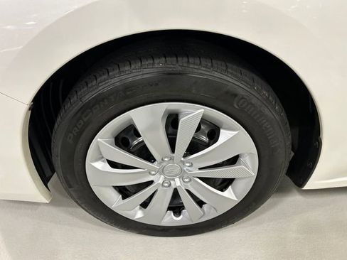 Used 2023 Subaru Impreza 2.0i AWD/4WD image 8