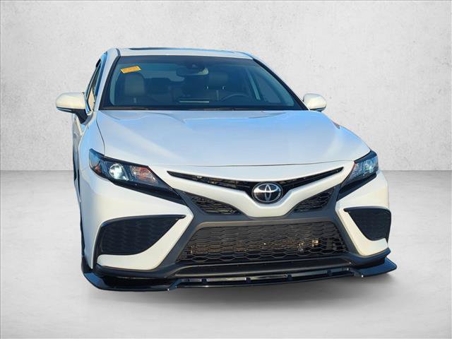 Used 2024 Toyota Camry SE w/ Convenience Package FWD image 3