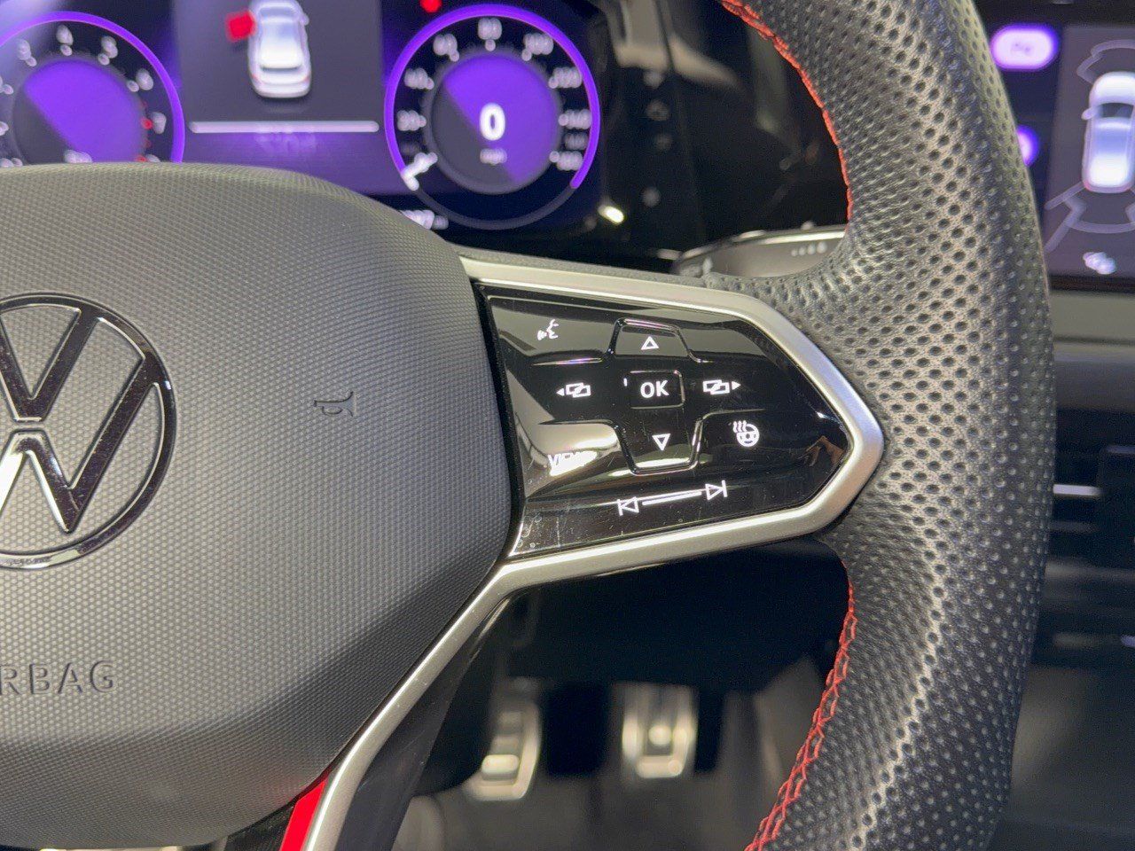 Used 2023 Volkswagen GTI 40th Anniversary Edition FWD image 19