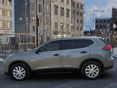Used 2017 Nissan Rogue S image 4