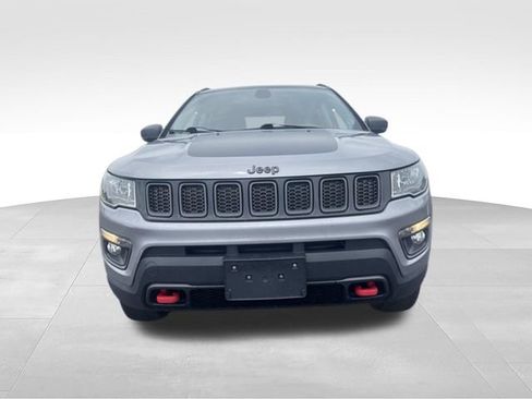 Used 2020 Jeep Compass Trailhawk AWD/4WD image 9