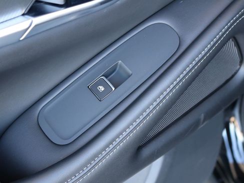 Certified 2023 INFINITI QX60 Luxe w/ Cargo Package image 23