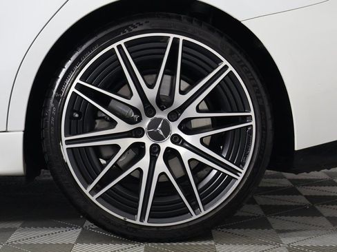 Used 2025 Mercedes-Benz C 43 AMG 4MATIC Sedan image 16