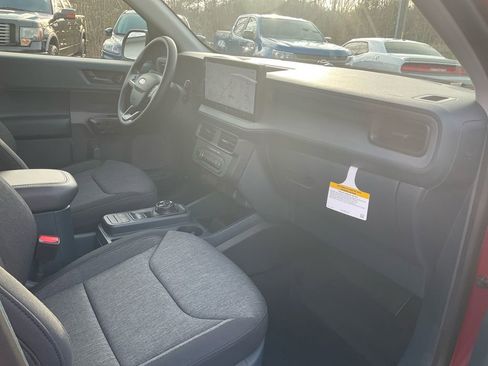 New 2026 Ford Maverick XLT w/ Black Appearance Package image 11
