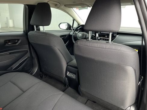Used 2025 Toyota Corolla LE FWD image 26