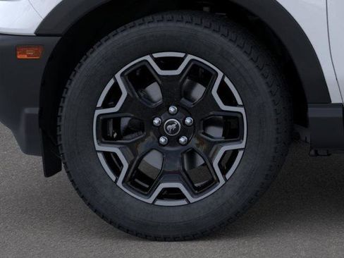 New 2025 Ford Bronco Sport Outer Banks w/ Outer Banks Tech Package+ AWD/4WD image 19
