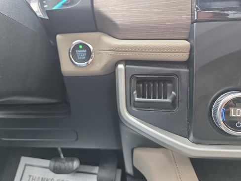 Used 2024 Ford Expedition Max Limited RWD image 36