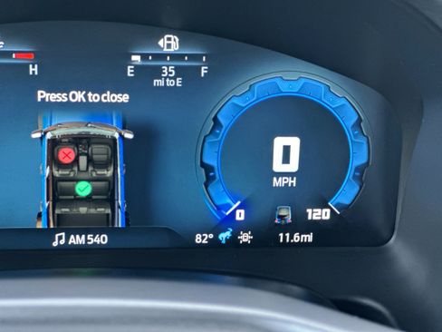 New 2025 Ford Bronco Outer Banks w/ Sasquatch Package image 29